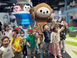 -MINI MARS KIDS CLUB亲子家庭中心(长宁天山店)