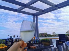 -瑰丽酒店·海吧·天际下午茶·现场DJ·天台酒吧