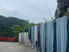 -高荡千年布依古寨旅游景区