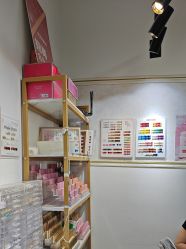 -尤米一站式美甲美睫