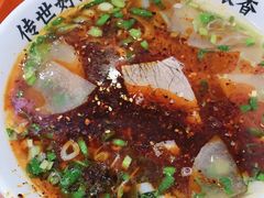-牛一嘴·兰州牛肉面·大盘鸡(财富中心店)
