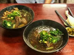 -尊品原汁牛肉面