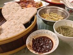 -多伦诺尔莜面庄