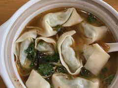 砂锅馄饨-吴淞老街砂锅馄饨(北兴路店)