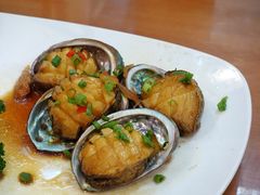 浇汁鲍鱼-友强·23年特色海鲜大排档(厦门店)