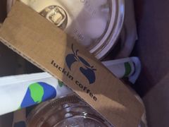 -瑞幸咖啡(凯德虹口龙之梦店)