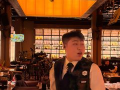-洛缦音乐餐厅(工业展览馆万象城店)