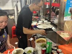 -建国蚵煎蚵面