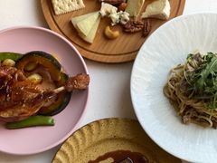 油封鸭腿-Oyster Talks 四度蚝法餐厅