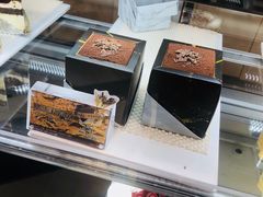 -85度C(生甜甜圈研究工坊·上海局门店)