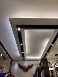 -AKOZO Beauty Salon