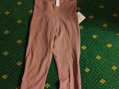 -lululemon(上海浦东IFC店)