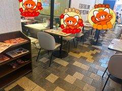 -必胜客(WOW中心城店)