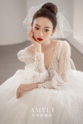 -艾米丽婚纱礼服