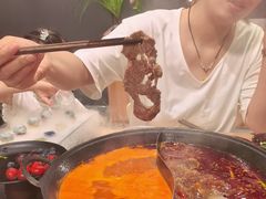 -鹿鸣山草本茶香火锅(园西路店)