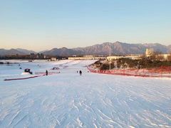 -华彬猛犸滑雪场