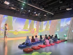 -小鸡哆哆故事屋·儿童乐园(嘉里城店)