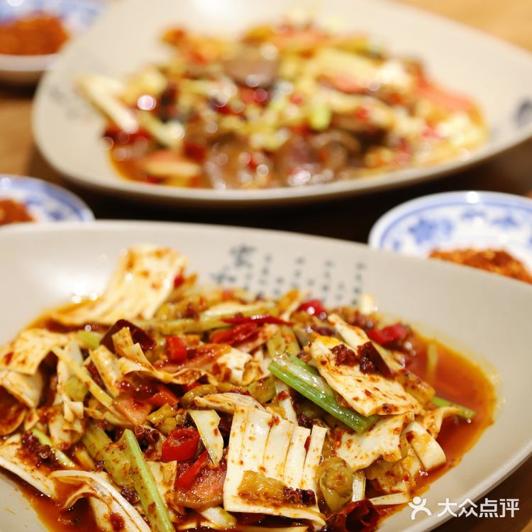 打卡魔都正宗乐山美食排队王!
