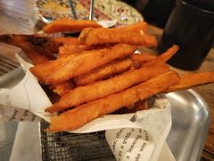-I HOLIC艾豪丽披萨(KKone店)