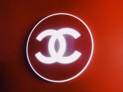 -Chanel
