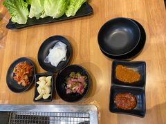 -肉甲韩国木炭烤肉(新壹街1店)