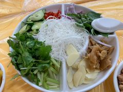 -官塘陈记鱼生·潮汕砂锅粥·牛肉火锅(潮枫路总店)