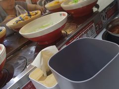 -围辣串串小火锅(李家村万达广场店)