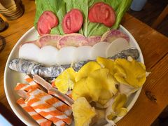 -民食香·腊排骨野生菌美食(木府店)