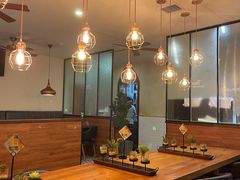-默加东南亚美食(大宁音乐广场店)