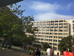 -广州市纺织服装职业学校