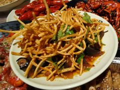 -巴厘龙虾·榜首油焖大虾(音乐学院·沿江酒馆店)