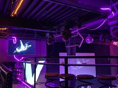 -vimi便利店酒吧