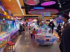 -爱玩嘉年华(龙湖杭州金沙天街店)