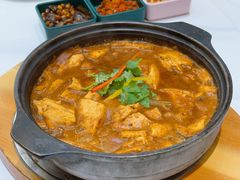 -百年石锅饭(阿里郎美食街店)