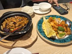 -滋味满屋美食坊(上海街店)