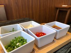 自助调料区-大渔小鲜火锅店