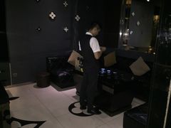 -乐潮汇时尚量贩式KTV(嘉业国际城购物中心店)