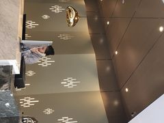 -柏槿酒店(罗湖口岸向西地铁站店)