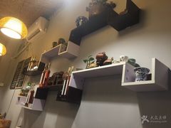 -蜗牛小馆醉乡民谣云南菜(惠新西里店)