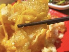-月亮眼花园餐厅书吧酒吧