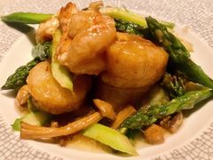 -穹六人间 people 6(岳阳路店)