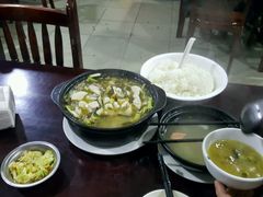 -三江砂锅(玉带小区店)