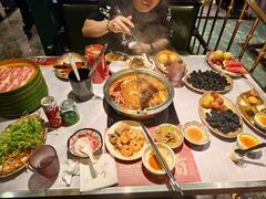 -一绪に寿喜烧自助(世茂广场店)