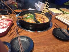 -牛小嫩串串火锅(老国贸总店)