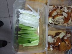 -六和聚传统烤鸭.天津菜(和平店)