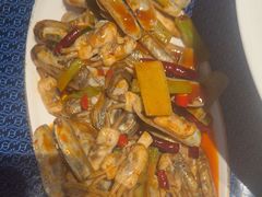 -鸽子侯·家宴·平价海鲜(绿地店)
