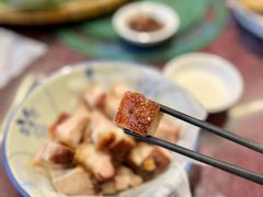 脆口烧肉-园林美食城·本土农家菜(杨和镇店)