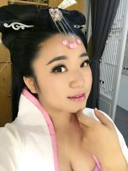 -盘子女人坊古装写真摄影(厦门总店)