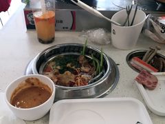 -龍歌自助小火锅(市南金茂湾店)