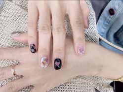 -灰姑娘美甲美睫馆